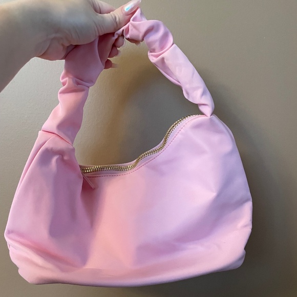 Stoney Clover Lane Flamingo Scrunch Bag - Picture 1 of 3